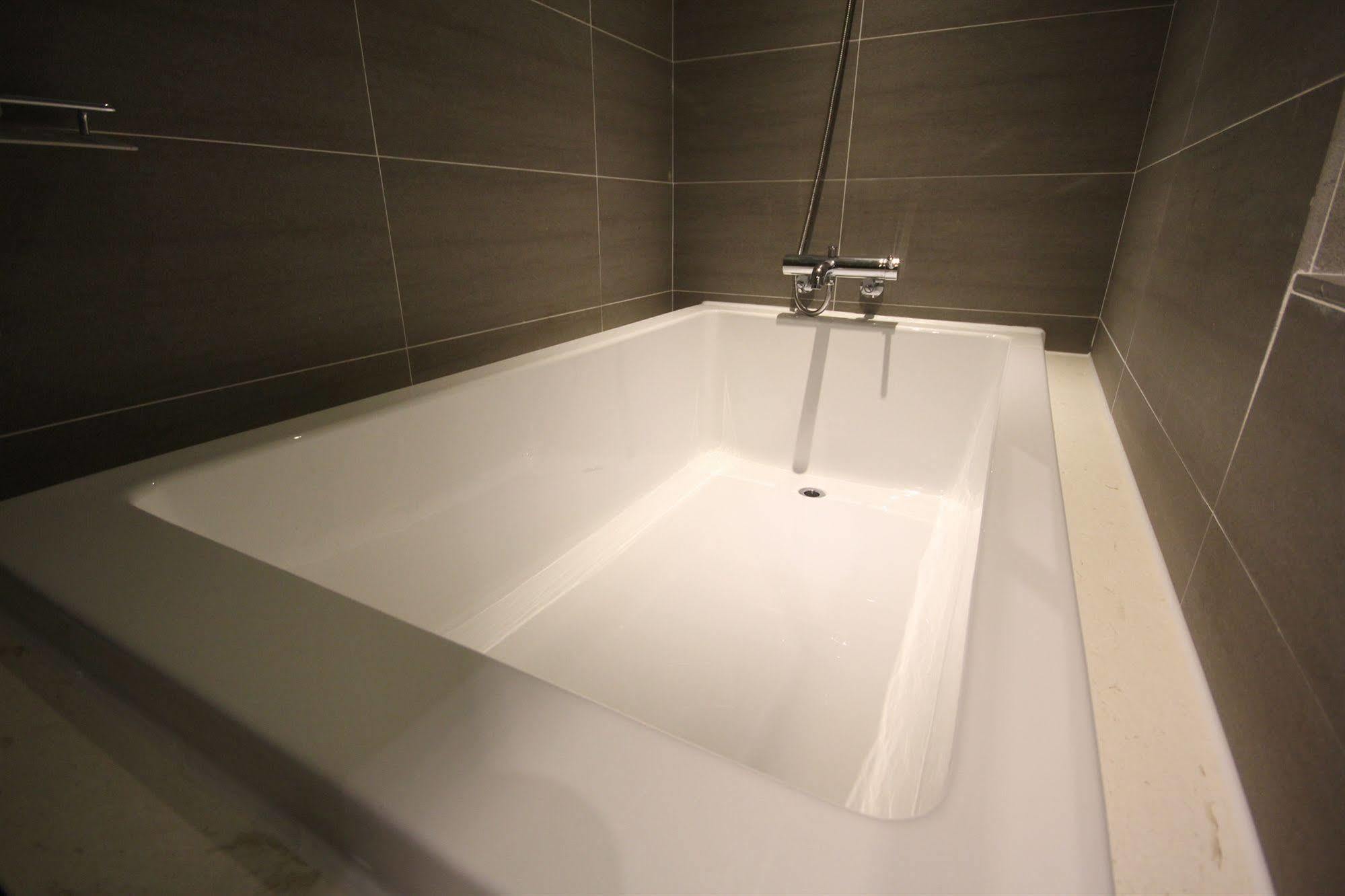 25 Hours Hotel 2 Busan Dış mekan fotoğraf